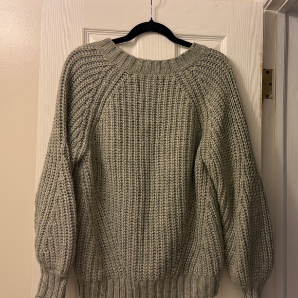 American Eagle Green Knit Sweater - Picture 3 of 3
